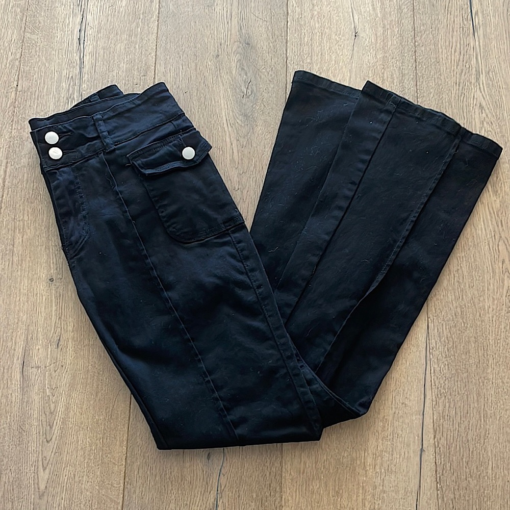 Amazon, Size Small, Black